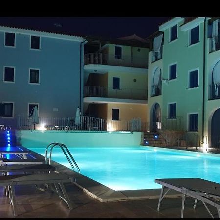 Sea Paradise Apartment Valledoria  Ngoại thất bức ảnh